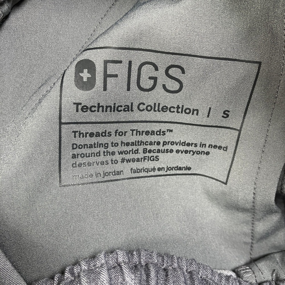 FIGS Technical Collection Scrubs Set Women XXS Top S Pants Graphite Grey Heather - Picture 11 of 15